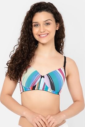 https://image.clovia.com/media/clovia-images/images/275x412/clovia-picture-padded-non-wired-printed-multiway-t-shirt-bra-in-multicolour-176465.jpg