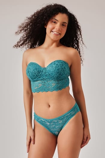 Adult fashion model