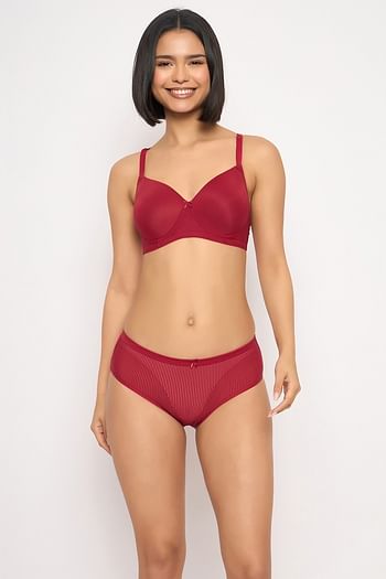 Front listing image for Padded Non-Wired Full Coverage Multiway Bra & Mid Waist Hipster Panty in Maroon	