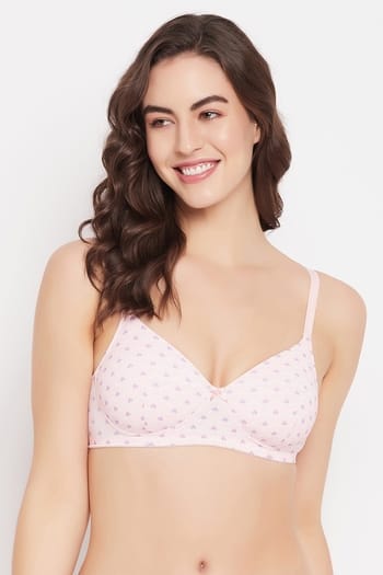 Clovia Padded Non-Wired Full Cup Heart Print T-shirt Bra in Baby Pink