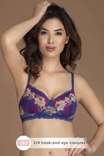 Clovia Lightly Padded Non-Wired Bridal Bra in Blue - Lace