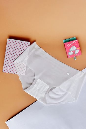 Back listing image for Breezy Seamless Hipster Panty in Vanilla Colour