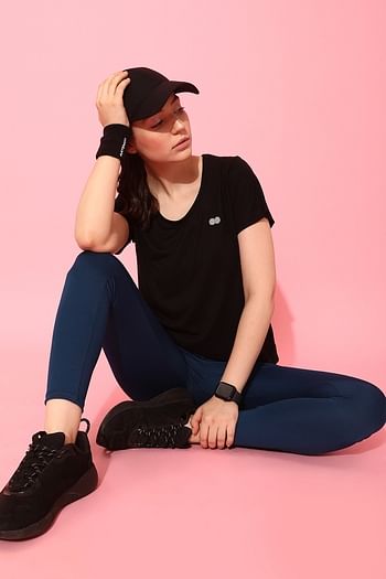 Back listing image for Comfort Fit Longline Active T-shirt in Black