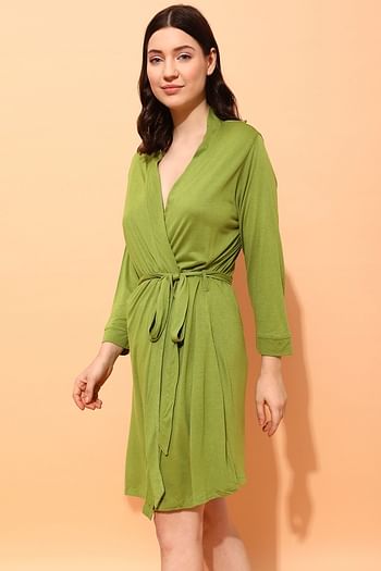 Back listing image for Chic Basic Robe in Green - Viscose