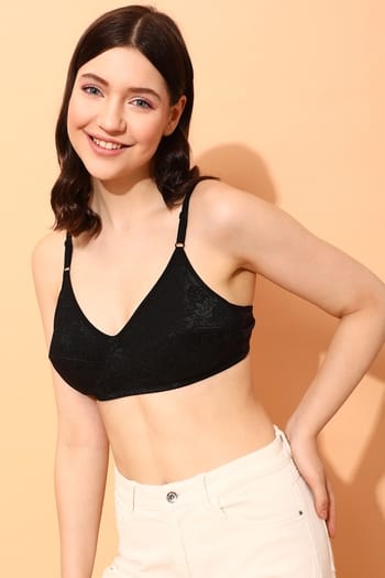 Clovia Non-Padded Non-Wired Full Cup Floral Patterned Bra in Black - Lace