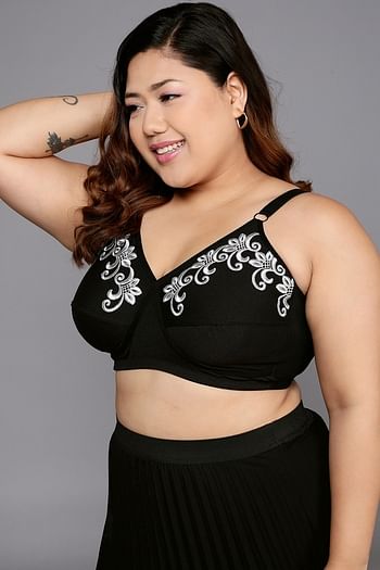Back listing image for Non-Padded Non-Wired Full Figure Bra in Black - Cotton Rich