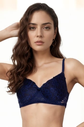 Clovia Padded Non-Wired Full Cup Multiway Bra in Navy - Lace