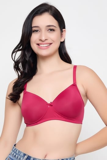 Clovia Padded Non-Wired Full Coverage Multiway T-shirt Bra in Maroon