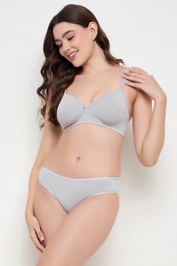 Clovia Padded Non-Wired Full Cup T-shirt Bra & Low Waist Bikini Panty in Light Grey- Lace