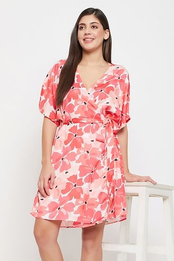 Back listing image for Pretty Florals Robe & Shorts in Red - Satin
