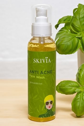 Front listing image for Skivia Anti-Acne Face Wash with Salicylic Acid & Vitamin E - 120 ml