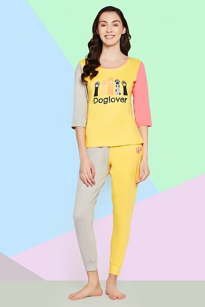 Buy Graphic & Text Print Colourblocked Top & Joggers Set in Yellow