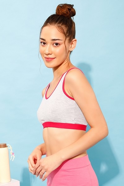 Buy Cotton Non-Padded Non-Wired Sports Bra Online India, Best Prices, COD -  Clovia - BR1305P22