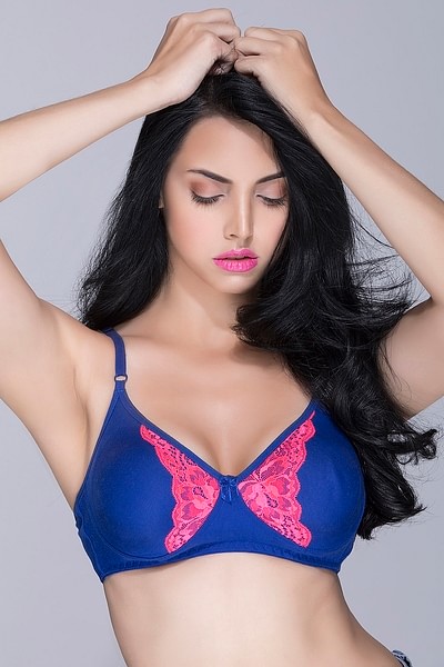Buy Non-Padded Non-Wired Full Cup Bra in Blue - Cotton Rich Online India,  Best Prices, COD - Clovia - BR0706P08