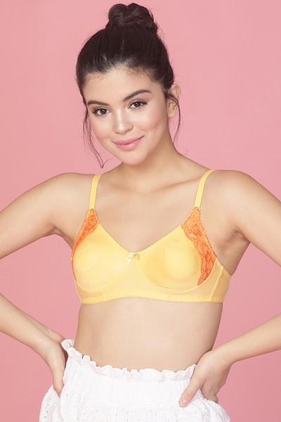 Buy Cotton Non padded Wirefree Lacy Full Cup Bra - Yellow Online India,  Best Prices, COD - Clovia - BR0707P02
