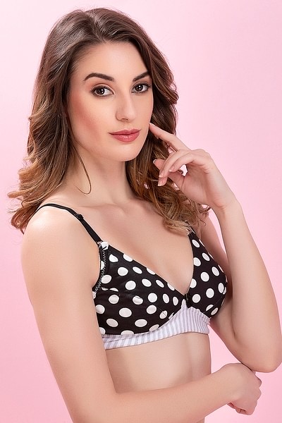 Buy Cotton Non-Wired Non-Padded Polka Print Bra In Black Online India, Best  Prices, COD - Clovia - BR1409P13