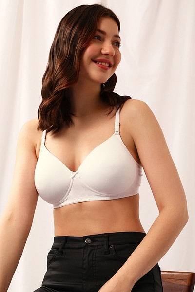 Buy Padded Non-Wired Full Cup Multiway T-shirt Bra in White - Cotton (With  Matching PN1754R18,PN1675R18) Online India, Best Prices, COD - Clovia -  BR1049R18