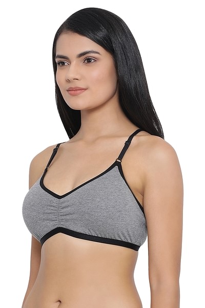 Buy Cotton Padded Non-Wired Teen Bra In BB0020P24 Online India, Best  Prices, COD - Clovia - BB0020P24