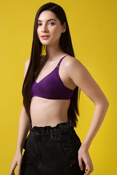 Buy Lightly Padded Non-Wired Full Cup Multiway T-shirt Bra in Wine Colour - Cotton  Rich Online India, Best Prices, COD - Clovia - BR1662P12