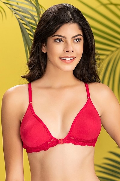 Buy Soft Comfy Everyday Seamless T-Shirt Bra in Pink Color Online India at  Best Prices, COD - Clovia