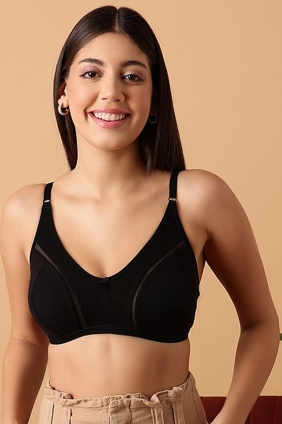 Buy Cotton Rich Non-Padded Non-Wired Full Cup Bra In Black Online India,  Best Prices, COD - Clovia - BR1655P13