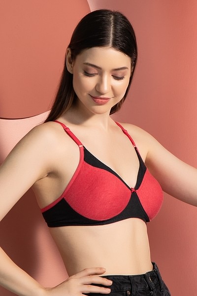 Lovable Women Full Coverage Non Padded Bra - Buy White Lovable Women Full  Coverage Non Padded Bra Online at Best Prices in India