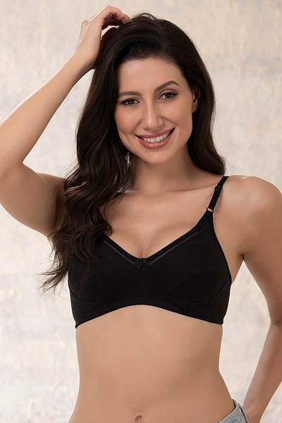 Buy Non-Padded Non-Wired Bra In Black With Full Cups Online India, Best  Prices, COD - Clovia - BR0469P13