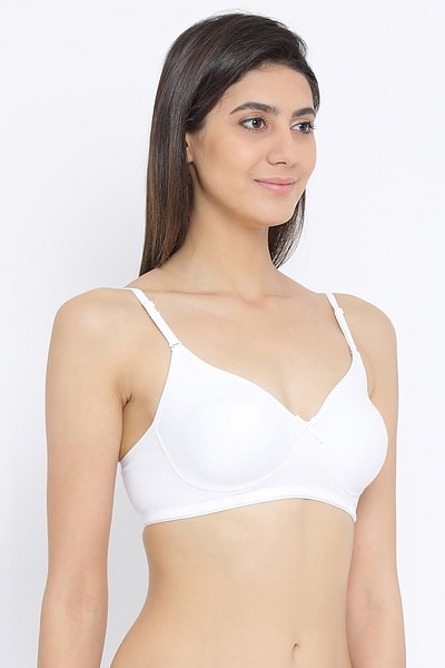 Buy Non-Padded Non-Wired Full Coverage Spacer Cup Multiway T-shirt Bra in  White - Cotton Rich Online India, Best Prices, COD - Clovia - BR1834P18