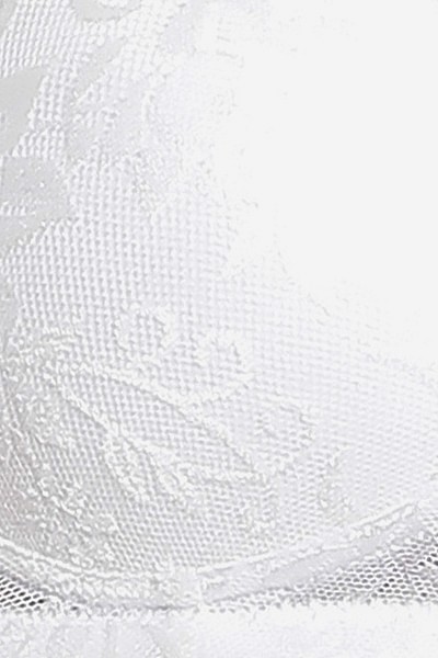 Buy Lace Padded Non-Wired Full Coverage Bra in White Online India, Best  Prices, COD - Clovia - BR1479P18