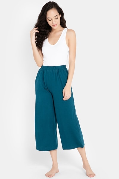 Buy Chic Basic Flared Capri in Teal Blue 100% Cotton Online Clovia