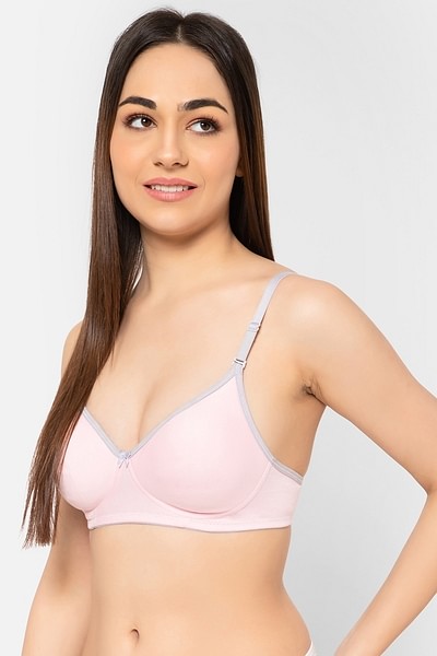 Buy Padded Non-Wired Full Coverage Multiway T-Shirt Bra in Baby Pink- -  Cotton Online India, Best Prices, COD - Clovia - BR1049P22