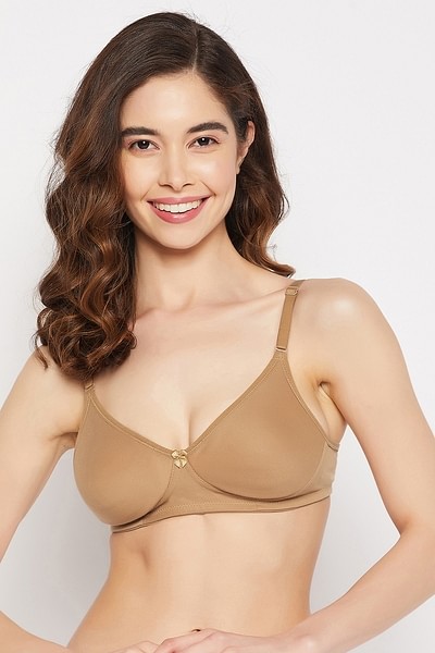 Buy Lightly Padded Non-Wired Full Cup Multiway T-shirt Bra in Nude Colour -  Cotton Online India, Best Prices, COD - Clovia - BR1662A24