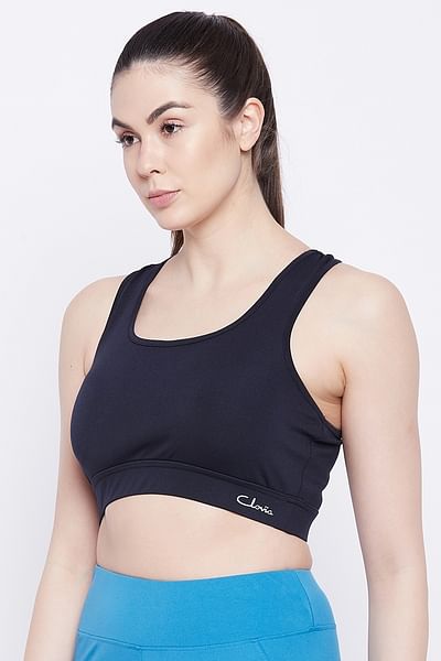 Sports bra best sale with removable cups