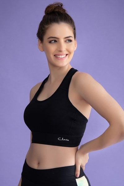 clovia sports bra