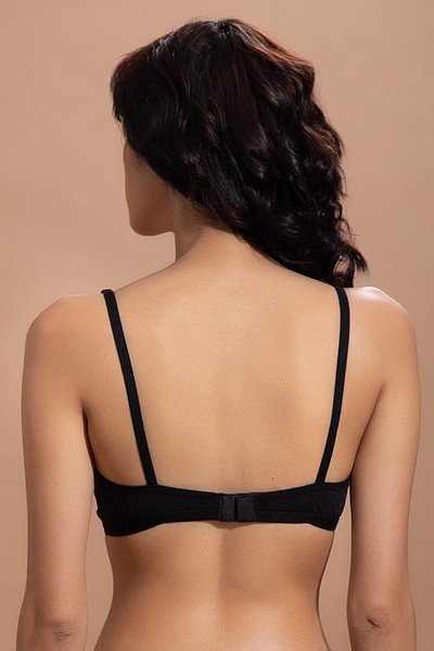 Buy Non-Padded Non-Wired Demi Cup Plunge Bra in Black - Cotton Rich Online  India, Best Prices, COD - Clovia - BR1595B13