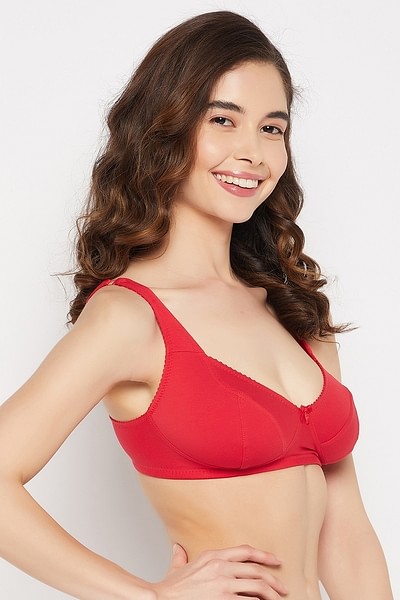 Clovia - Woman in Red ❤️ Padded non-wired t-shirt bra that will