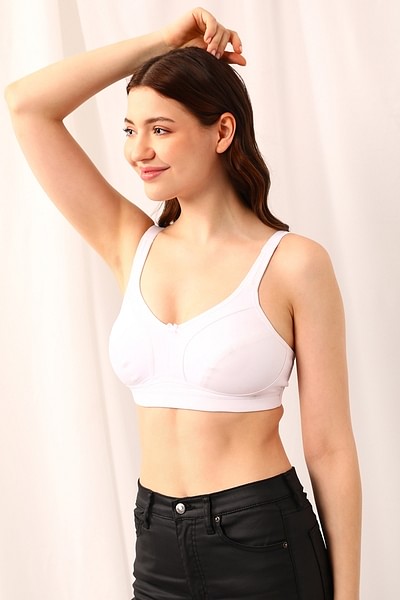 Buy Non-Padded Non-Wired Full Figure Bra in White - Cotton Online India,  Best Prices, COD - Clovia - BR2422A18