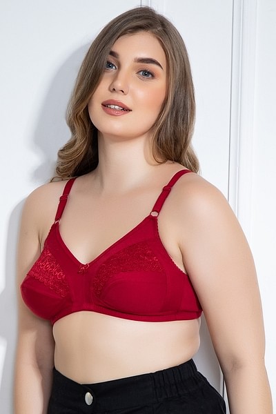 Buy Non-Padded Non-Wired Full Figure Bra in Maroon - Cotton & Lace Online  India, Best Prices, COD - Clovia - BR2151P09