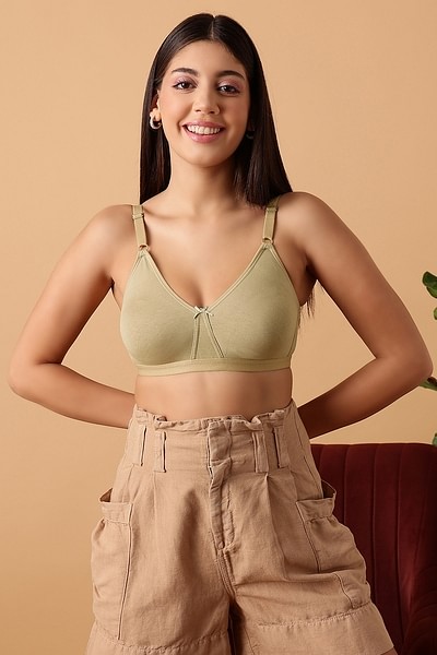 Buy Non-Padded Non-Wired Full Figure T-shirt Bra in Olive Green - Cotton  Online India, Best Prices, COD - Clovia - BR5002R11