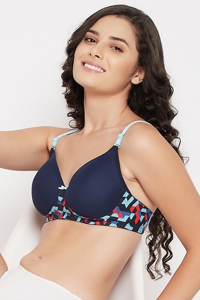 Buy Padded Non-Wired Full Cup Multiway T-shirt Bra in Royal Blue Online  India, Best Prices, COD - Clovia - BR0935B08