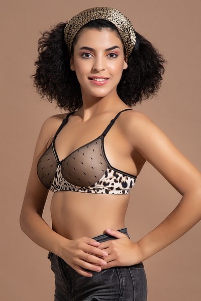 Buy Padded Non-Wired Full Cup Animal Print Multiway T-shirt Bra in Nude  Colour Online India, Best Prices, COD - Clovia - BR1897W24