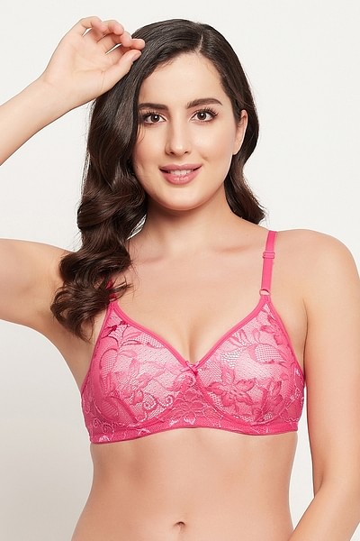 Buy Padded Non-Wired Full Cup Bra in Pink - Lace Online India, Best Prices,  COD - Clovia - BR1479S14