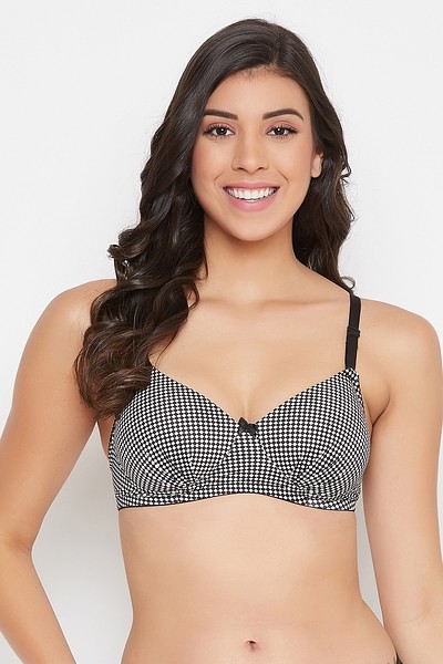 Buy Padded Non-Wired Full Cup Checkered Multiway T-shirt Bra in Nude Colour  Online India, Best Prices, COD - Clovia - BR1277E24