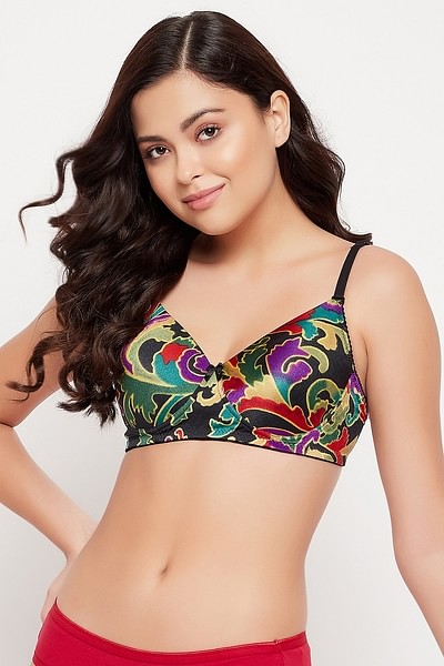 Buy Padded Non-Wired Full Cup Floral Print Multiway T-shirt Bra in  Multicolour Online India, Best Prices, COD - Clovia - BR0935S13