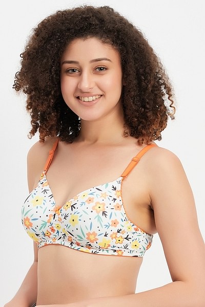 Buy Padded Non-Wired Full Cup Floral Print Multiway T-shirt Bra in White  Online India, Best Prices, COD - Clovia - BR0935Y18