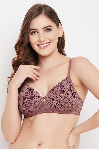 https://image.clovia.com/media/clovia-images/images/400x600/clovia-picture-padded-non-wired-full-cup-multiway-bra-in-mauve-lace-113033.jpg?q=90