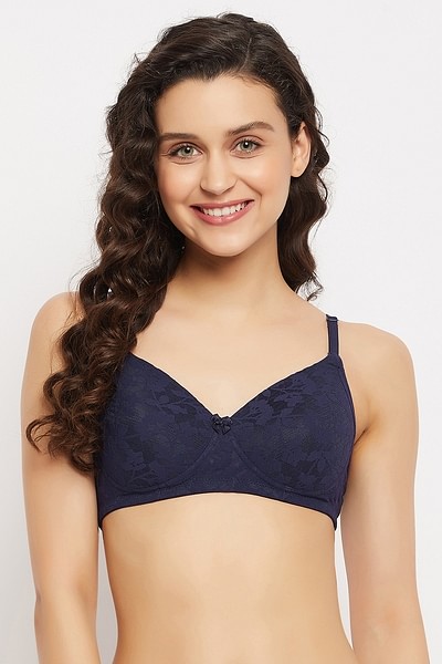 Buy Padded Non-Wired Full Cup Multiway Bra in Navy - Lace Online India,  Best Prices, COD - Clovia - BR1000S08