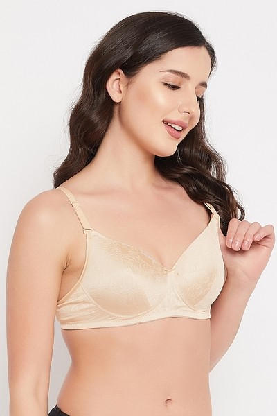 Buy Padded Non-Wired Full Cup Multiway T-shirt Bra in Nude Online India,  Best Prices, COD - Clovia - BR1480P24