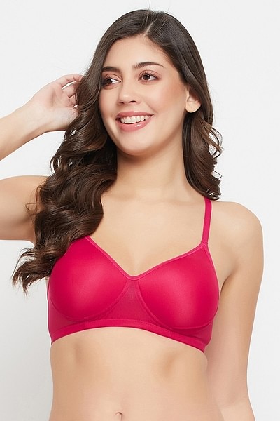Buy Padded Non-Wired Full Cup T-shirt Bra in Magenta Online India, Best  Prices, COD - Clovia - BR5201P14