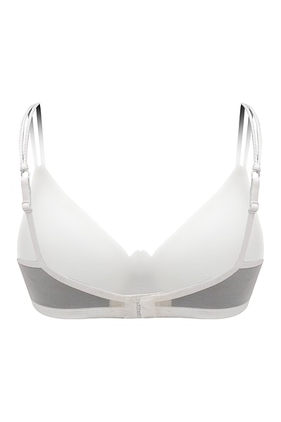 Buy Padded Non-Wired Full Cup T-shirt Bra in White Online India, Best Prices,  COD - Clovia - BR1737O18